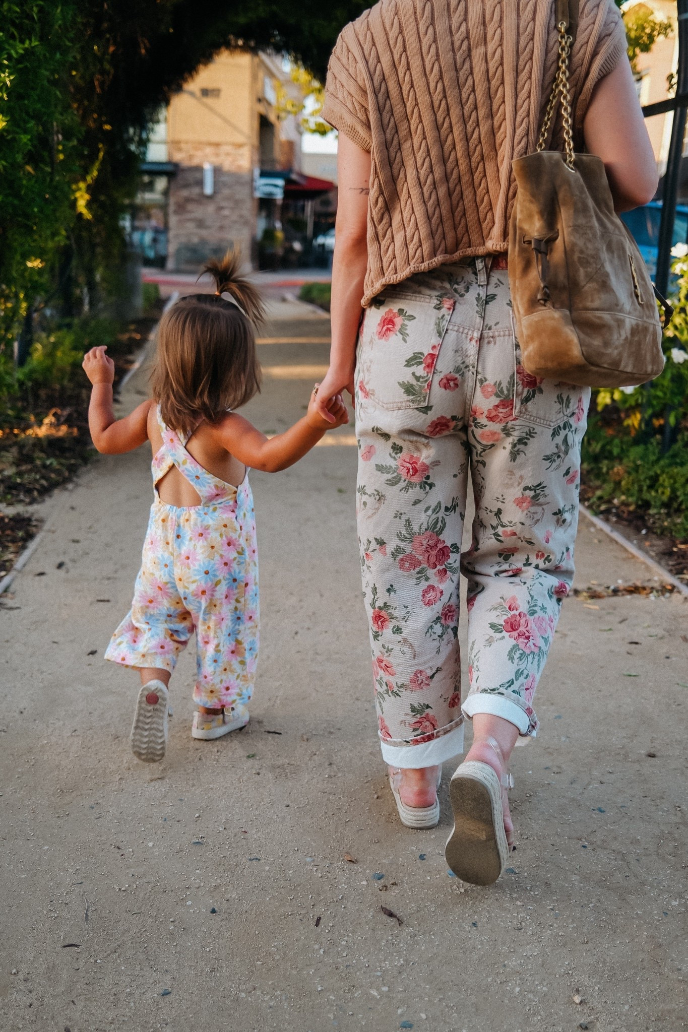 Fall outfit
Free people floral jeans
Barrel jeans
Sweater vest
Toddler outfit



#LTKKids #LTKSeasonal #LTKPetite