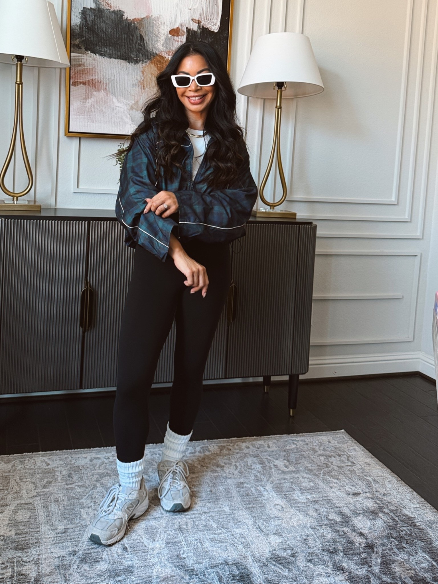 This windbreaker jacket is so good! 
Wearing the medium

You can use code ROSELYN35