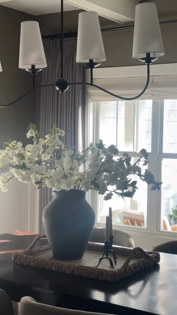 An ethereal golden hour moment in the dining room ✨

This space is finally getting a little summer refresh with a bar dresser project I started last year and never quite finished. But that’s the beauty of creating a home… it’s always evolving, one layer at a time 🤍

#interiorstyled #moderncottage #dininginstyle