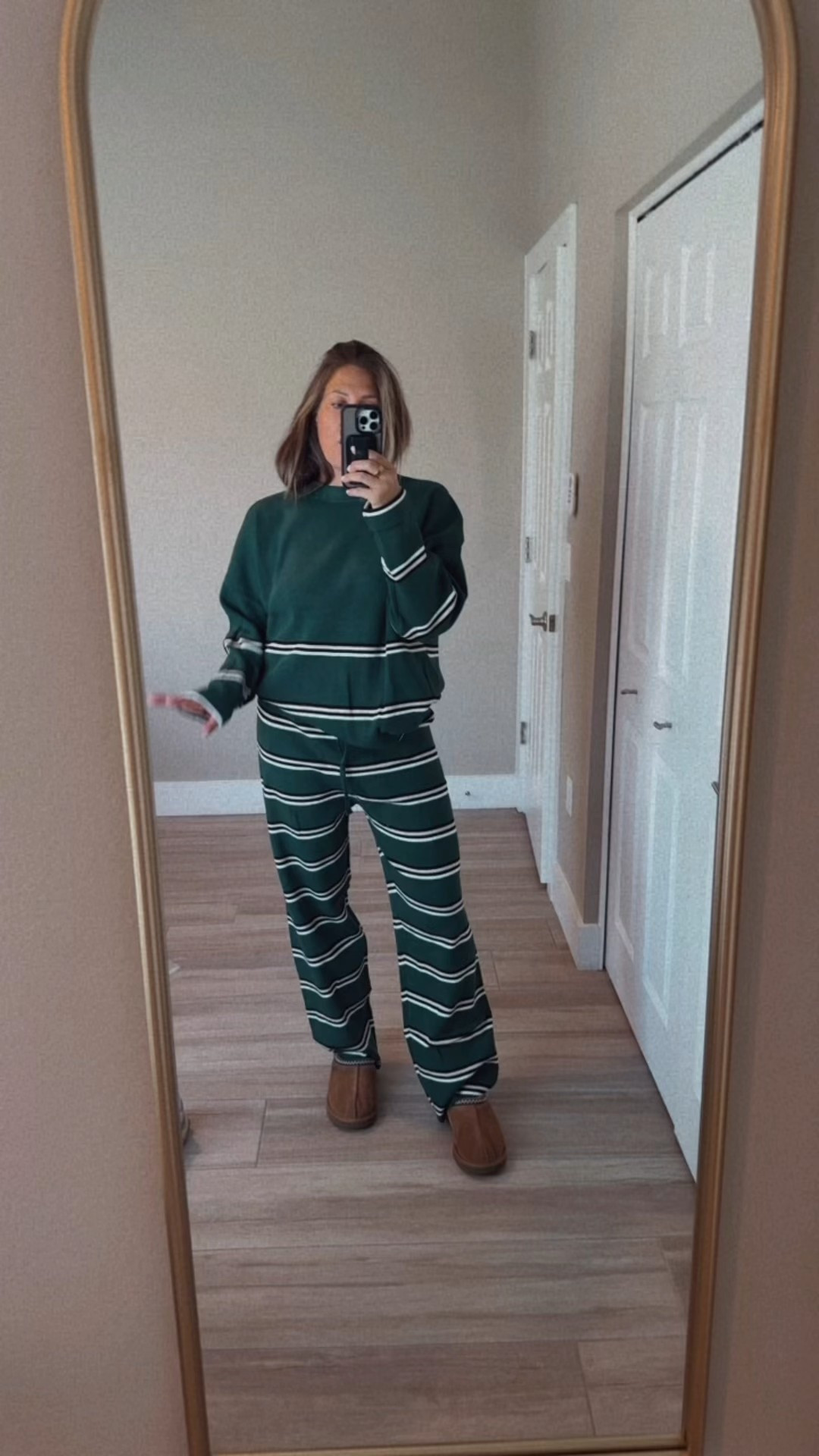 Amazon fashion
Trending
Under $50
Lounge set
Look for less 

#LTKootd #LTKmomlife