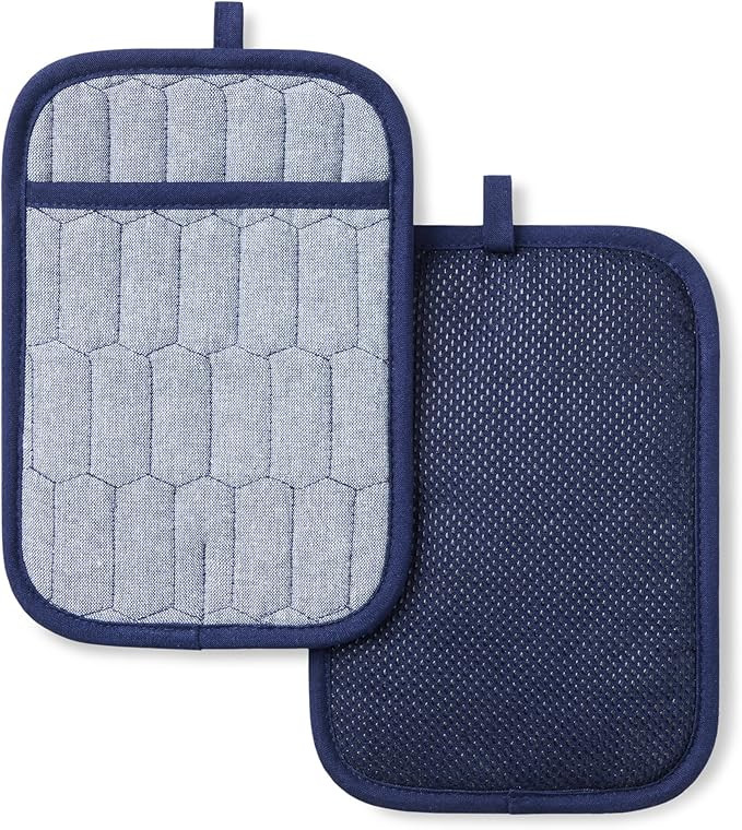 MARTHA STEWART Honeycomb Quilted Chambray Pot Holder 2-Pack Set, 100% Cotton, Flexible Non-Slip S... | Amazon (US)