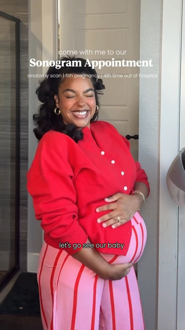Let’s go see our babyyyyy 🥰 I know sonograms can bring up ALOT of emotions - so I try to stay grounded in my KNOWING that God has it all worked out before I even know what’s going on, and my body CAN DO HARD THINGS! 

Have you have an unmedicated birth before? Would you ever do it?! 

Top & pants - clock app shop lol
Purse/Diaper Bag - “Harlow Full” @minabaie 

#ditl #pregnant #pregnancydiary #comewithme #bigfamily #5thbaby