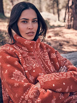 Women's Wrangler High Plains Sherpa Zip Pullover in Red Rock | Wrangler