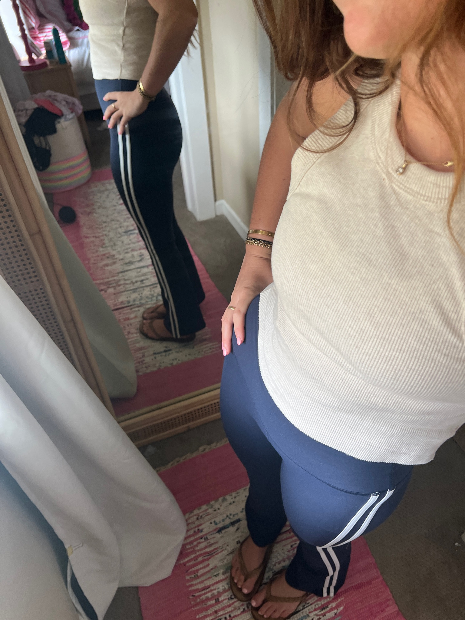 My everyday fit 💙💙 Loveeee these splits and have been so obsessed with these little tanks lately !! Linking the Aerie one i have on and also my Favs from old navy !! Both are on sale !!!


#fallessentials #fall #college #collegetips #studentbudget #athlesuire #splits59 #oldnavy #aerie

#LTKStyleTip #LTKFindsUnder50 #LTKFallSale