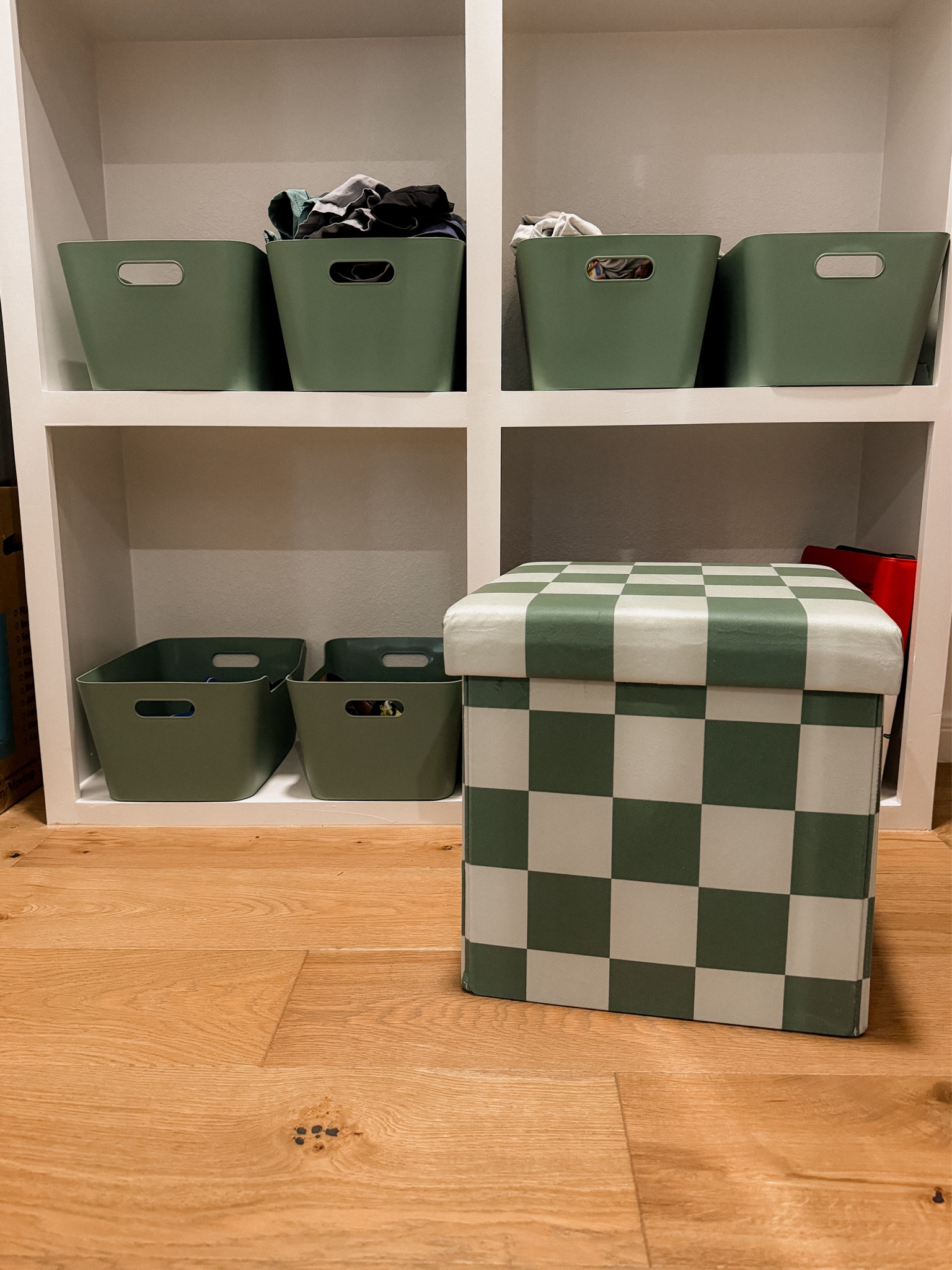 Kids closet organization and storage


#LTKBacktoSchool #LTKHome #LTKKids