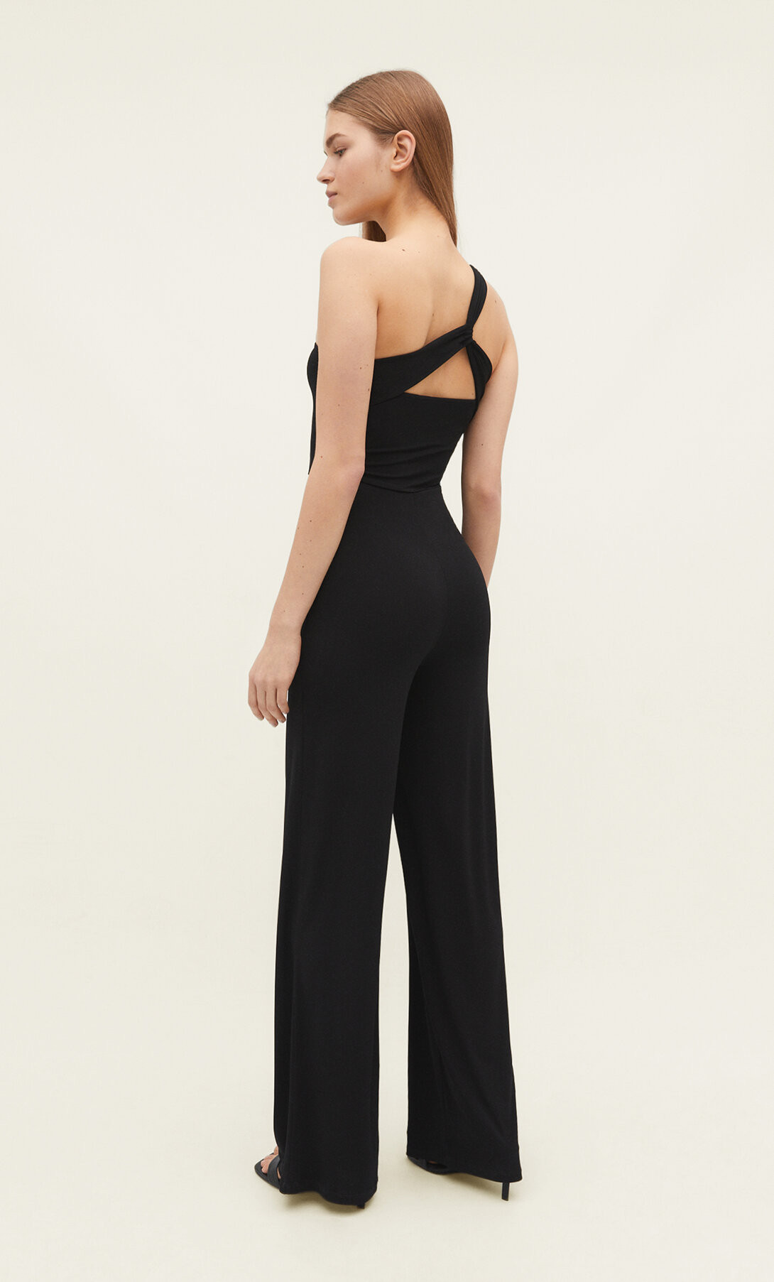 Combi-pantalon avec dos croisé - Mode femme | Stradivarius France | Stradivarius (FR)