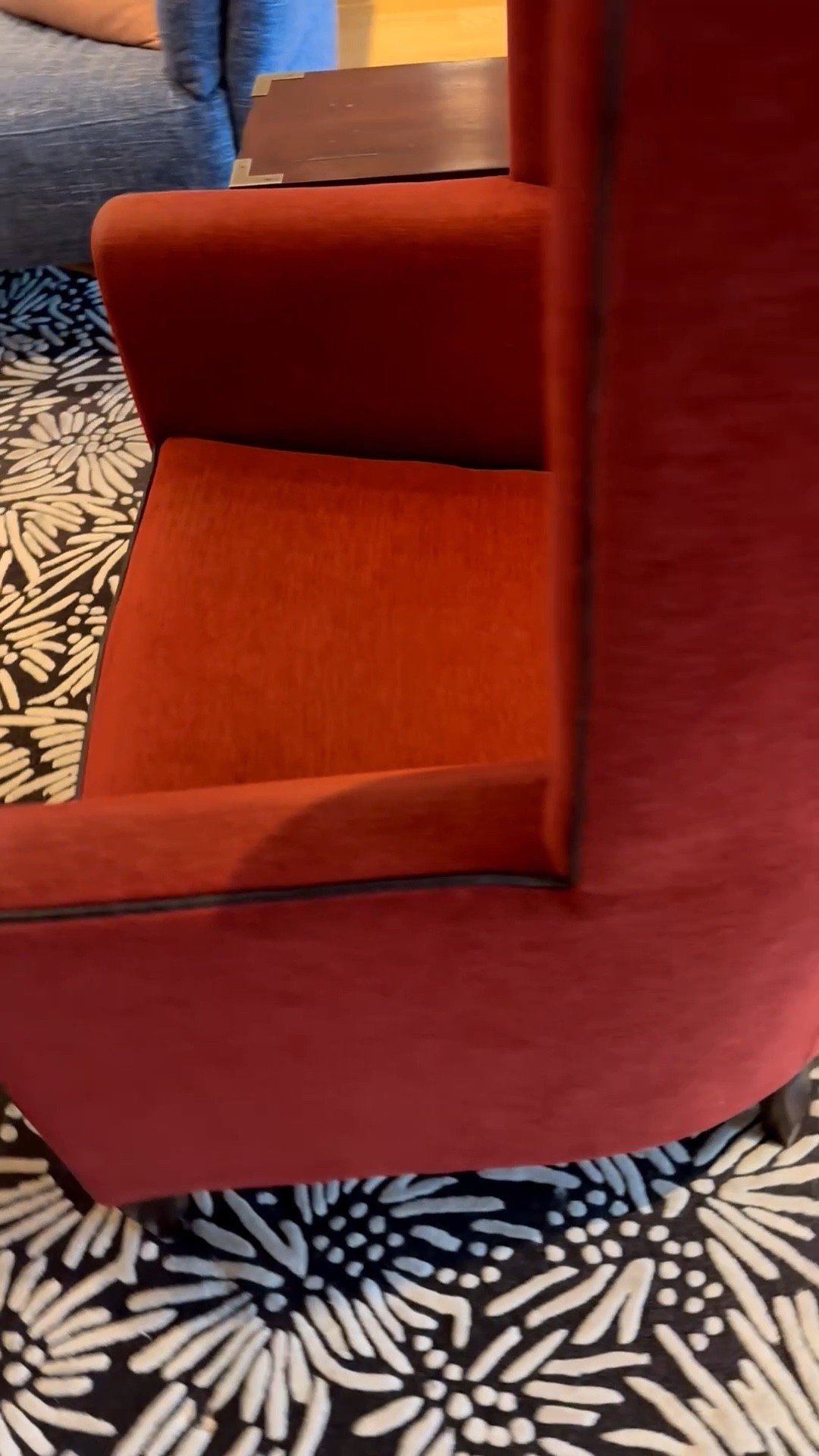 Statement-making wing chairs, setting the tone for a new week. #wingchair #interiordesign #homedecor #furnituredesign #interiorinspo #cozycorners #designlovers #modernliving #statementfurniture #chairoftheweek

#LTKHome