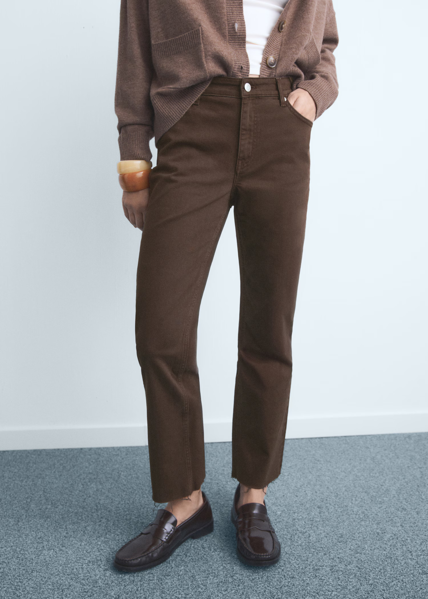 Sienna flared cropped jeans - Women | MANGO USA | Mango (US/MX/AU)