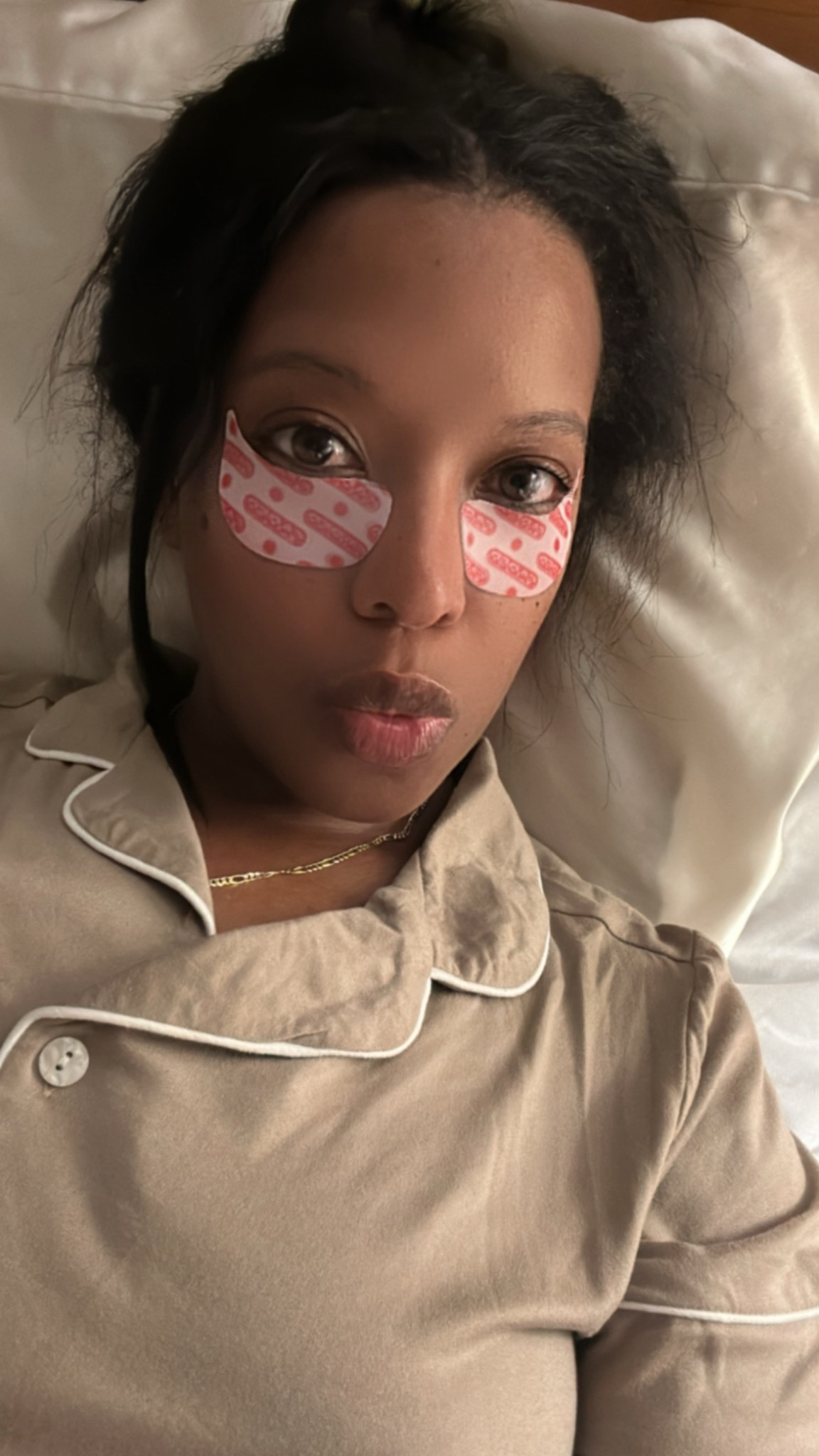 Eye brightening patches, cozy pjs 

#LTKBeauty #LTKStyleTip #LTKSaleAlert