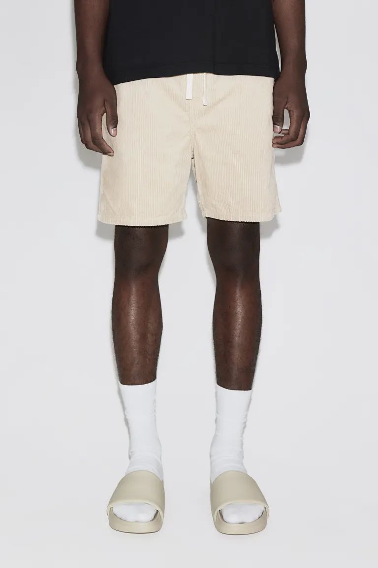 Regular Fit Corduroy Shorts - Regular waist - Short - Light beige - Men | H&M CA | H&M (US + CA)