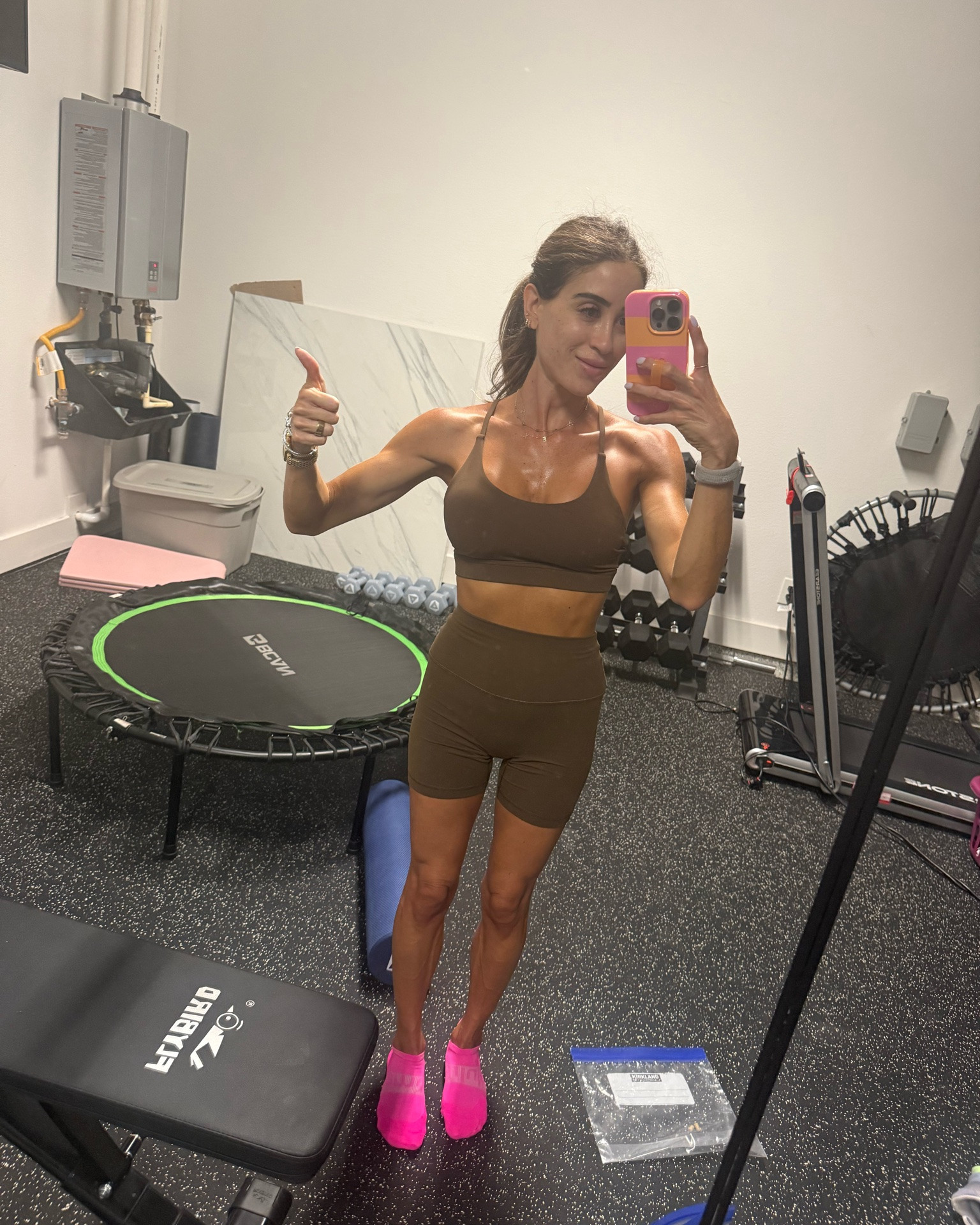 Today’s workout set brown sports bra and bike shorts wearing xs

#LTKPetite #LTKActive #LTKfitnessgoals