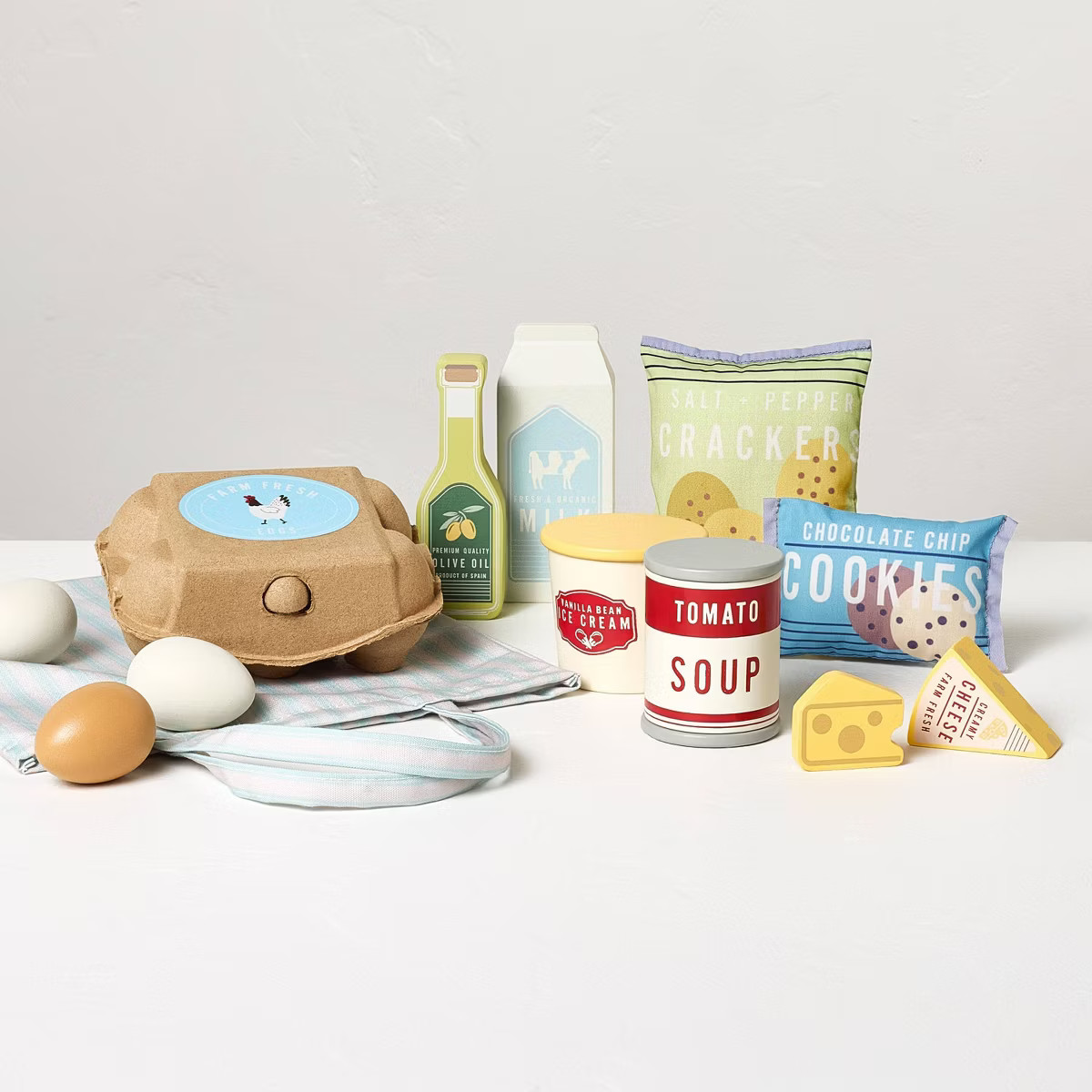 Toy Play Kitchen Food 16pc - Hearth & Hand™ with Magnolia | Target