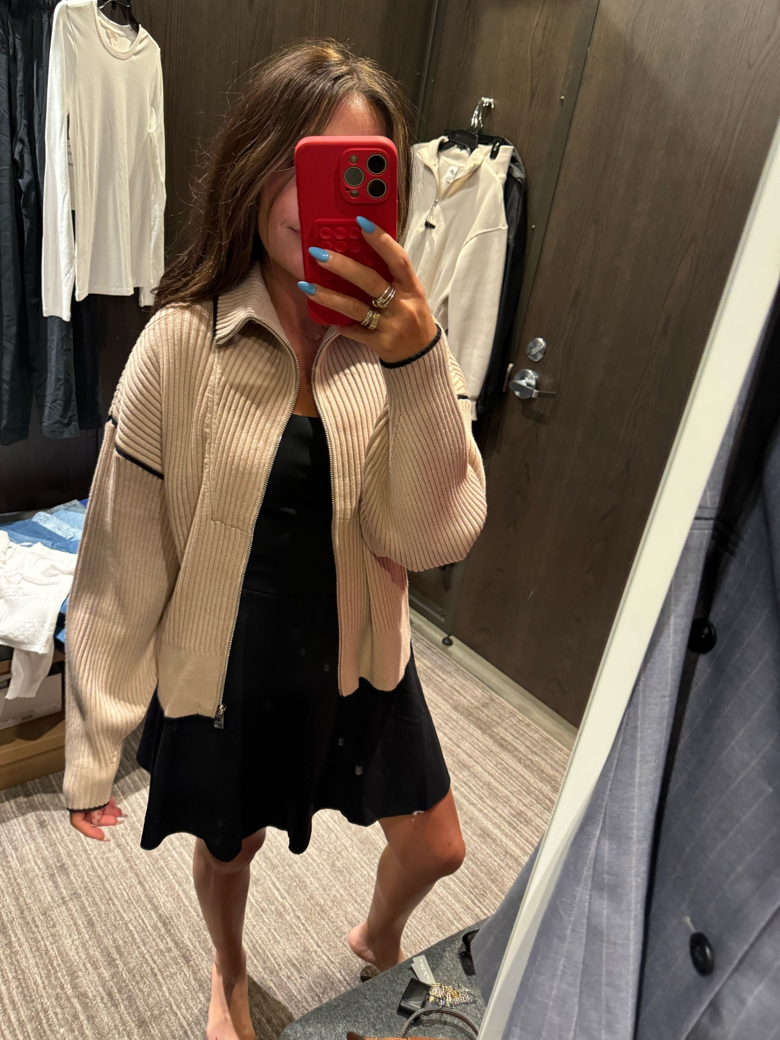 This cardigan zips all the way up so you could wear alone with jeans, leggings, etc.!!!

#LTKxNSale #LTKActive #LTKFitness