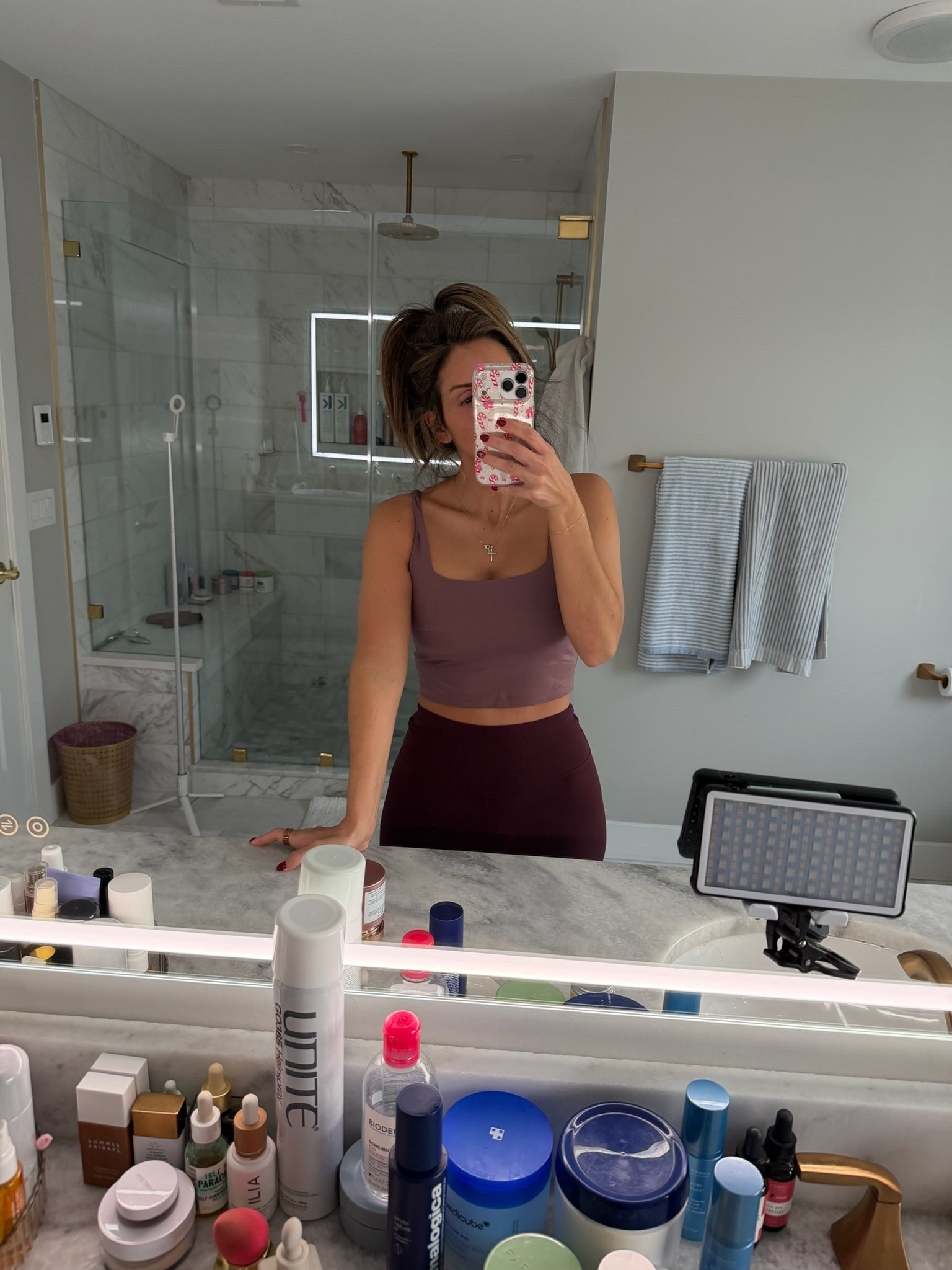 This workout tank it seamless and super supportive 

#LTKootd #LTKSeasonal #LTKFindsUnder50