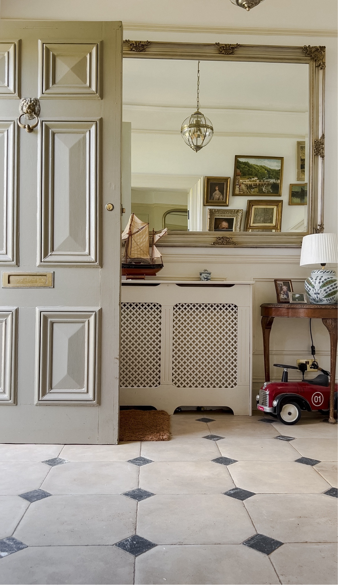 Vintage boat

#LTKfindsunder50 #LTKU #LTKGiftGuide