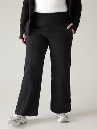 Retroplush Logo Straight Leg Pant | Athleta