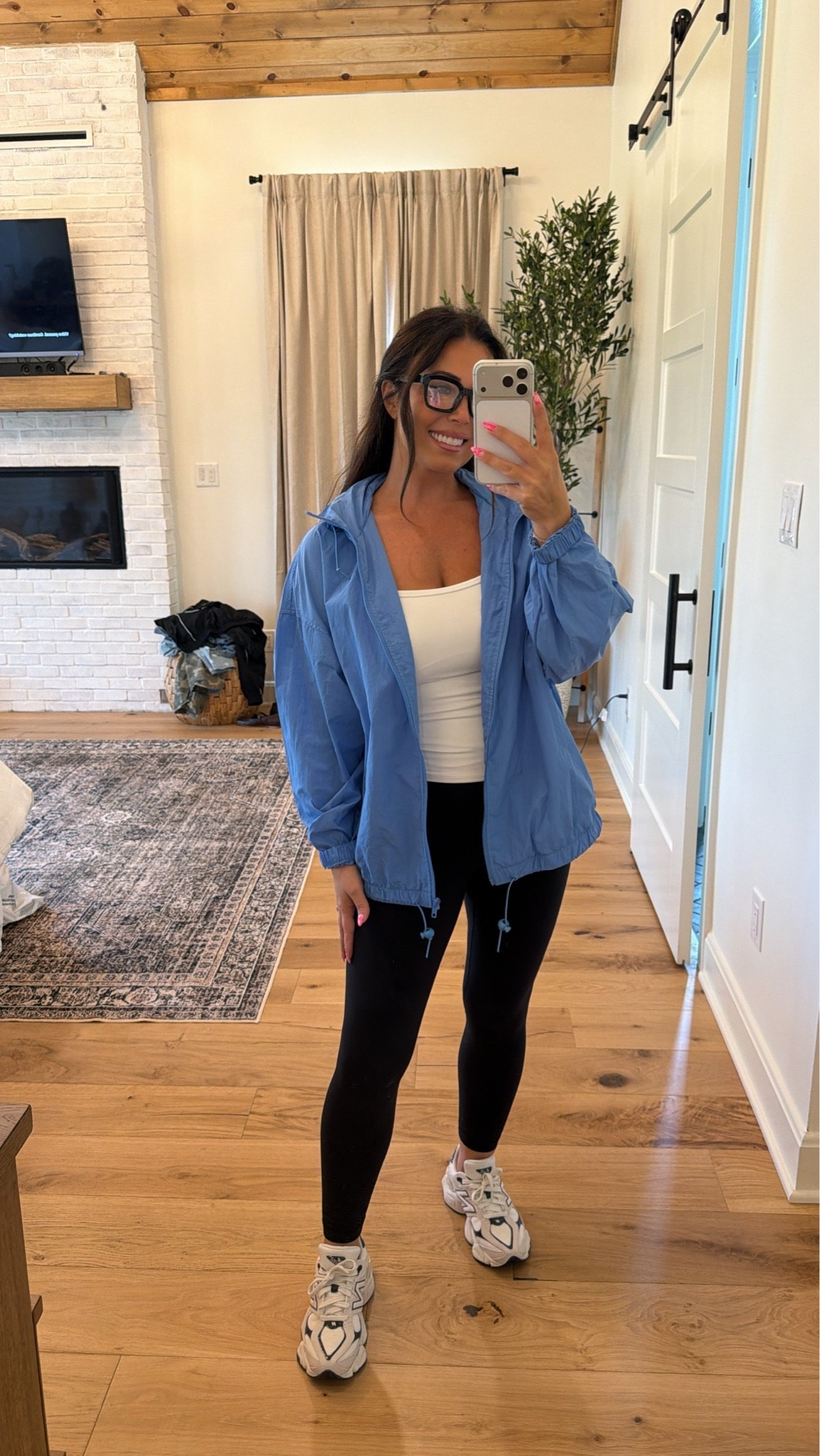 This outfit is giving effortless everyday chic! 🤍 From the lightweight jacket to the comfy tank and must-have cap, these are the pieces you'll wear on repeat all season long. Everything is linked right here! ✨#LTK #LTKStyle #LTKFinds #AmazonFashion #AmazonFinds #CasualStyle #EverydayStyle #NeutralOutfit #OOTD #AffordableFashion #FallStyle #MomStyle #WeekendStyle #CapsuleWardrobe #StyleInspo