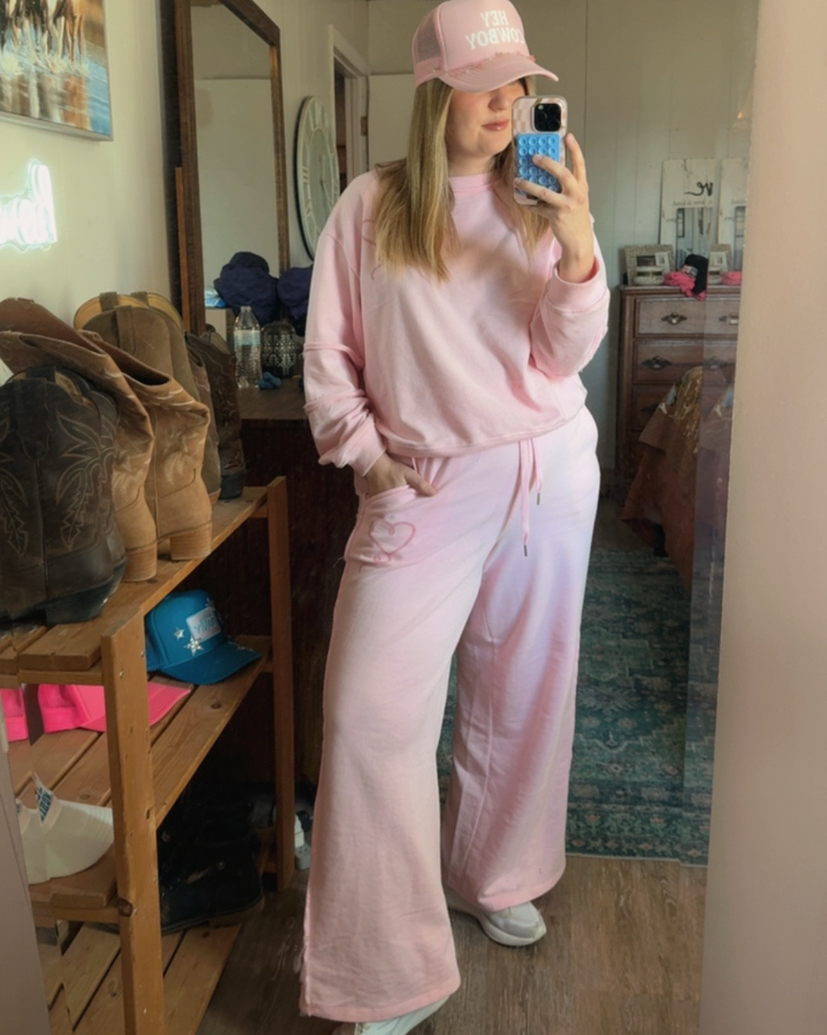 Ok walmart! This set is 🔥

#LTKValentine #LTKMidsize #LTKootd