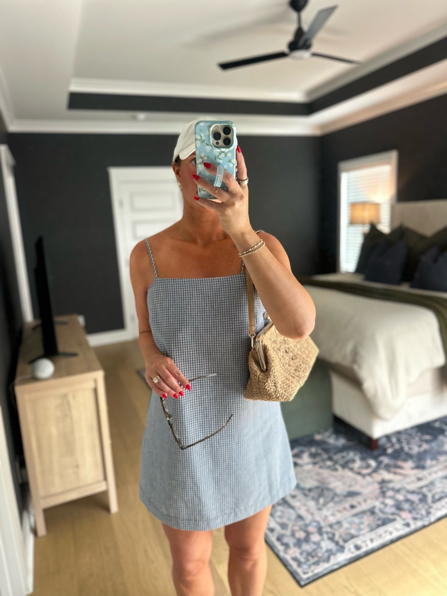 The perfect “throw on and go dress” - TTS, 5’10”, size 8 and wearing my normal size medium (regular length, not tall)

#LTKootd #LTKTall