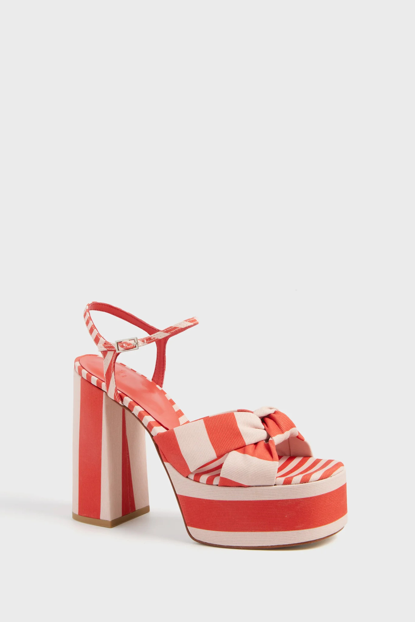 coral | Tuckernuck (US)