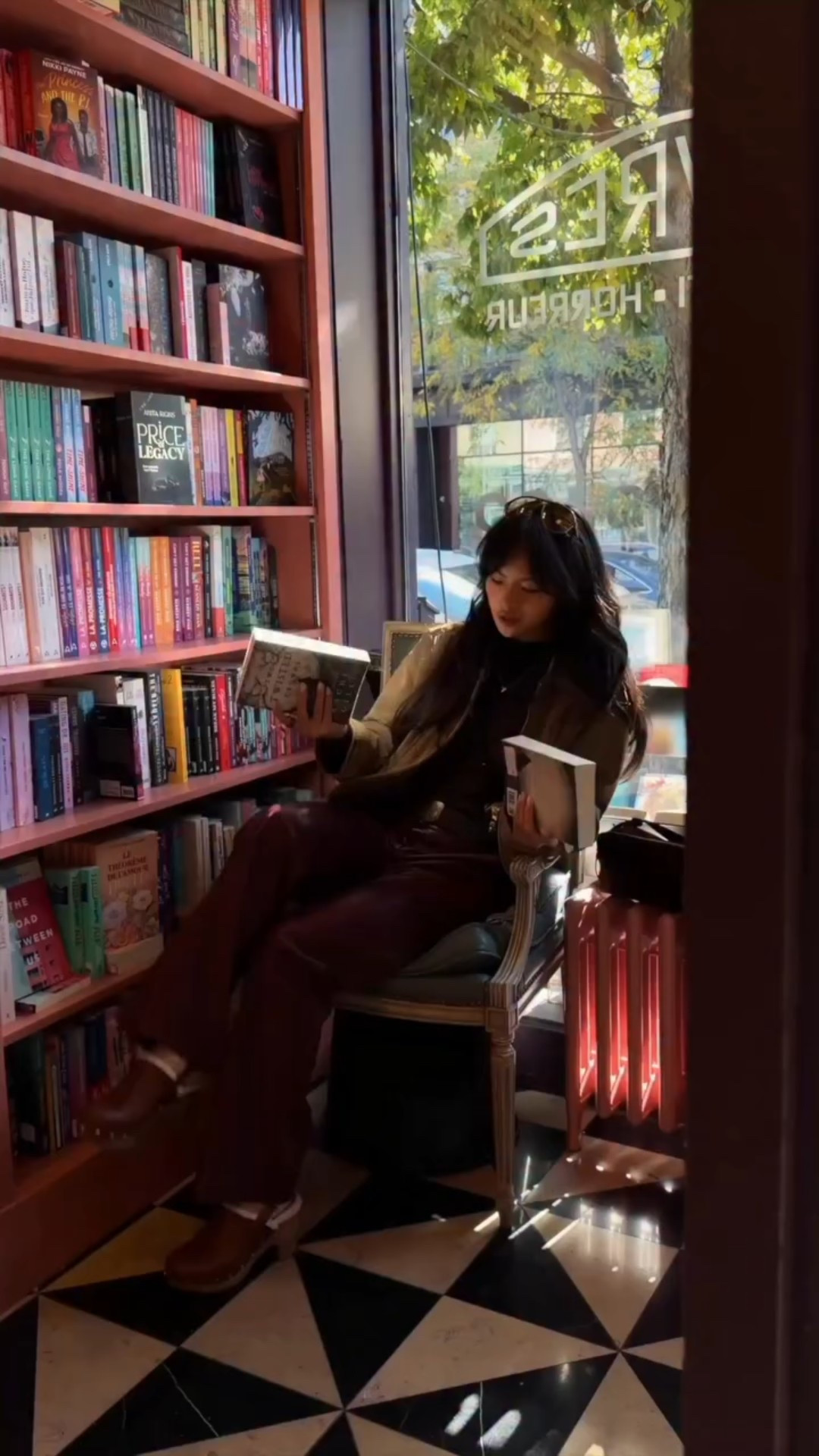 currently majoring in fall layers 📚🍂 #dynamiteclothing @dynamiteclothing