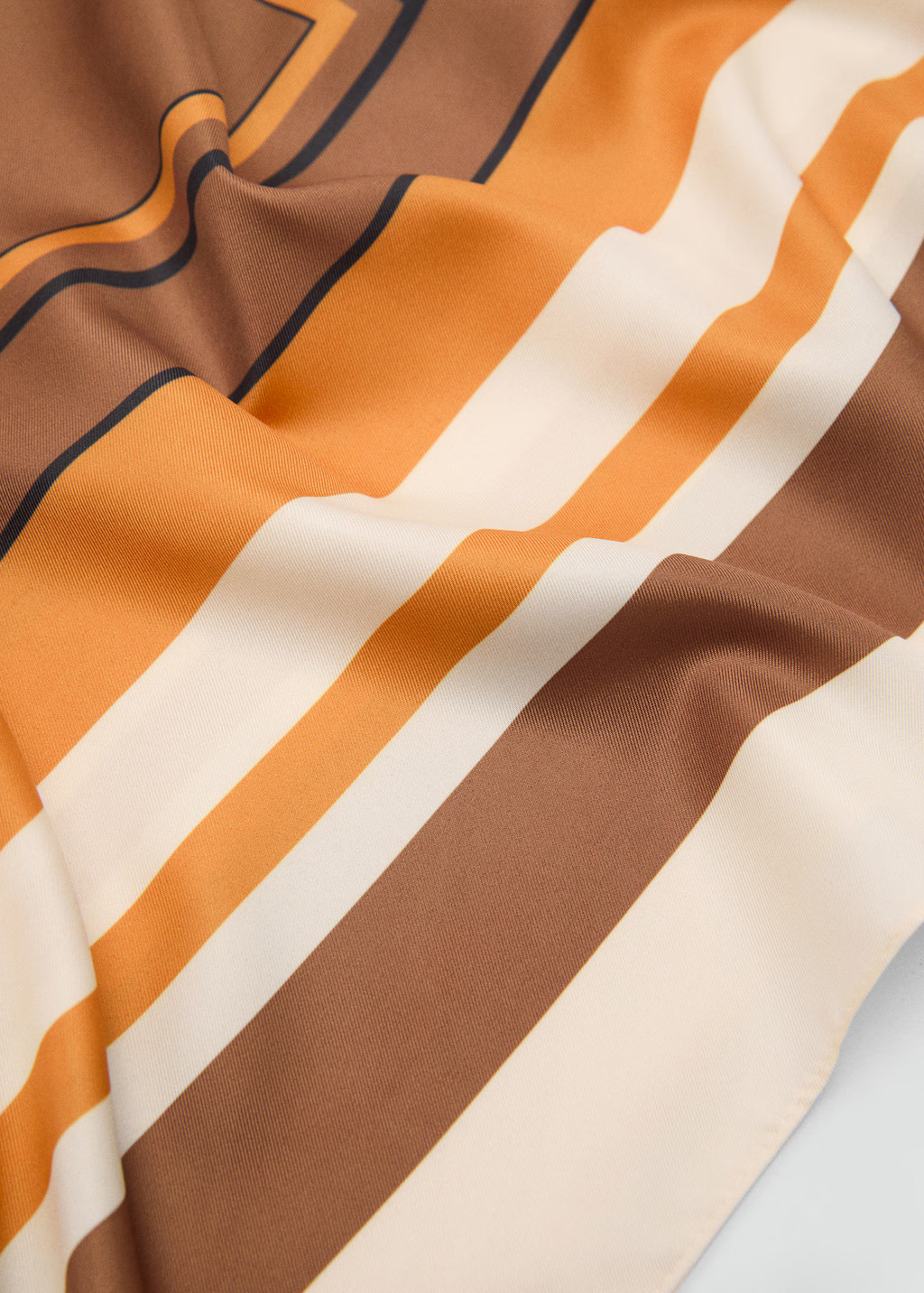 Striped satin scarf | Mango (US/MX/AU)