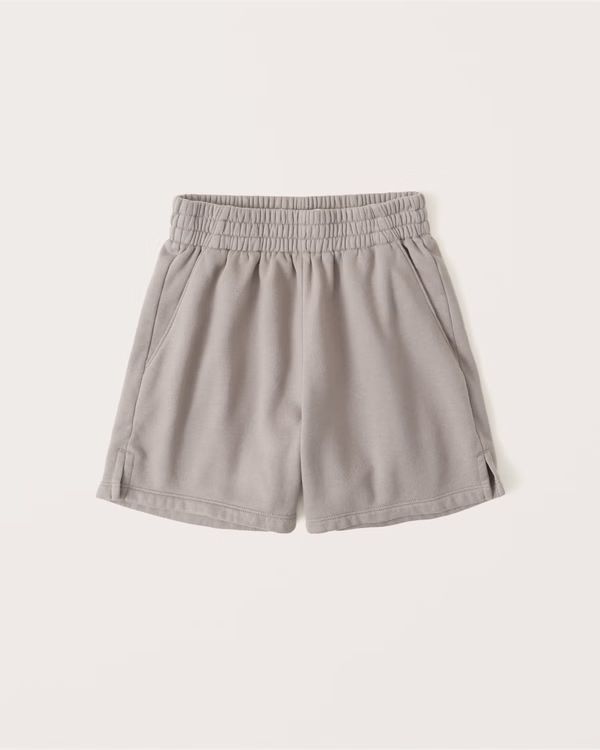 Sunday Shorts | Abercrombie & Fitch (US)