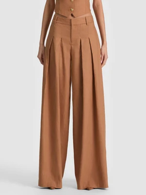 BLAIRE PLEATED PANT - TAN | Alice + Olivia