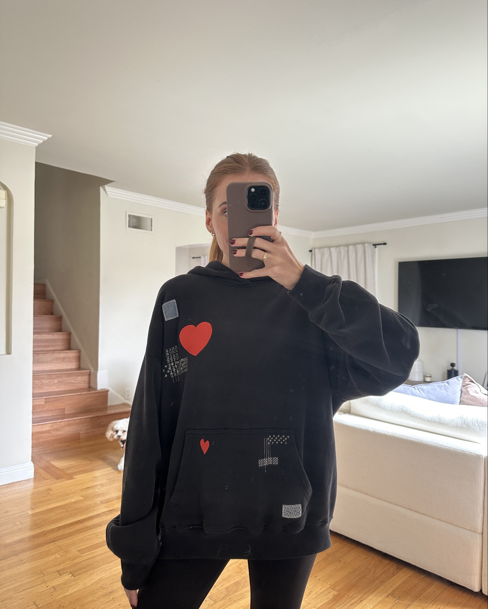 Love this NYC patchwork oversized sweater!! ❤️🗽




#LTKwinter #LTKfall #LTKstyletip