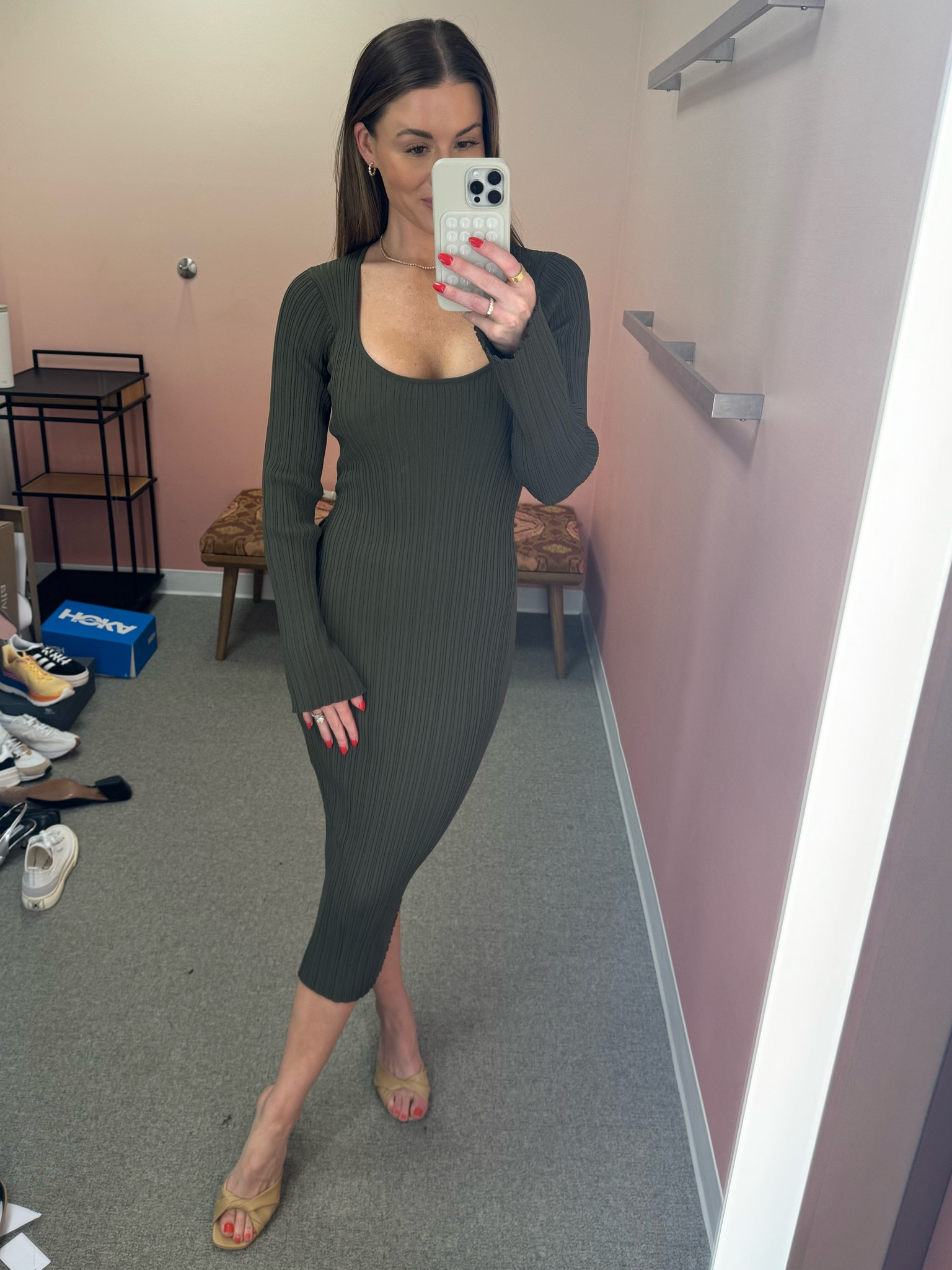 Love this nsale dress !! Wearing size small 

Nsale, Nordstrom, Nordstrom anniversary sale, Nordstrom sale dress, fall dress, long sleeve dress, fall outfit idea 
