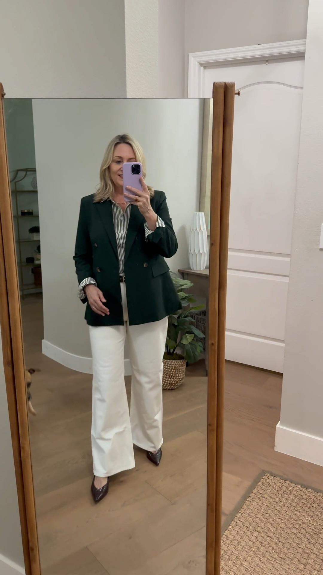 Ivory wide leg jeans and a blazer make a great business casual outfit, fall outfit, work outfit

#LTKWorkwear #LTKOver40 #LTKSeasonal