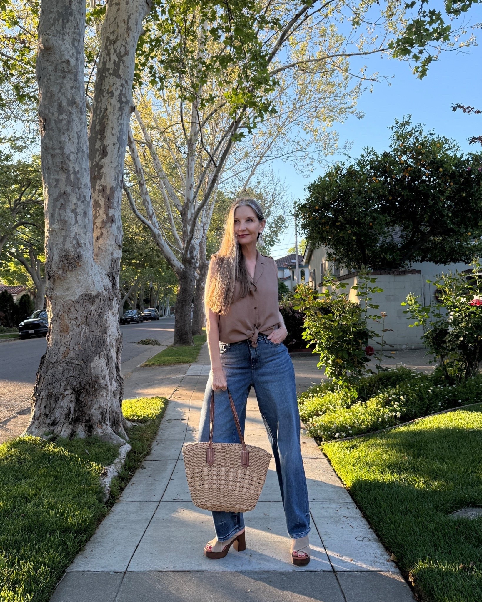 Summer ootd, linen shirt, barrel jeans, platform sandals, straw bag. Size down 1 size in the jeans!

#LTKootd #LTKdayinmylife #LTKSeasonal
