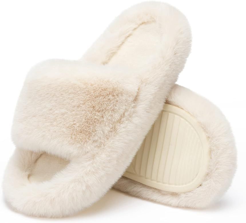 Chantomoo Women's Slippers Memory Foam House Bedroom Slippers for Women Fuzzy Plush Comfy Faux Fur Lined Slide Shoes Anti-Skid Sole Trendy Gift Slippers | Amazon (US)