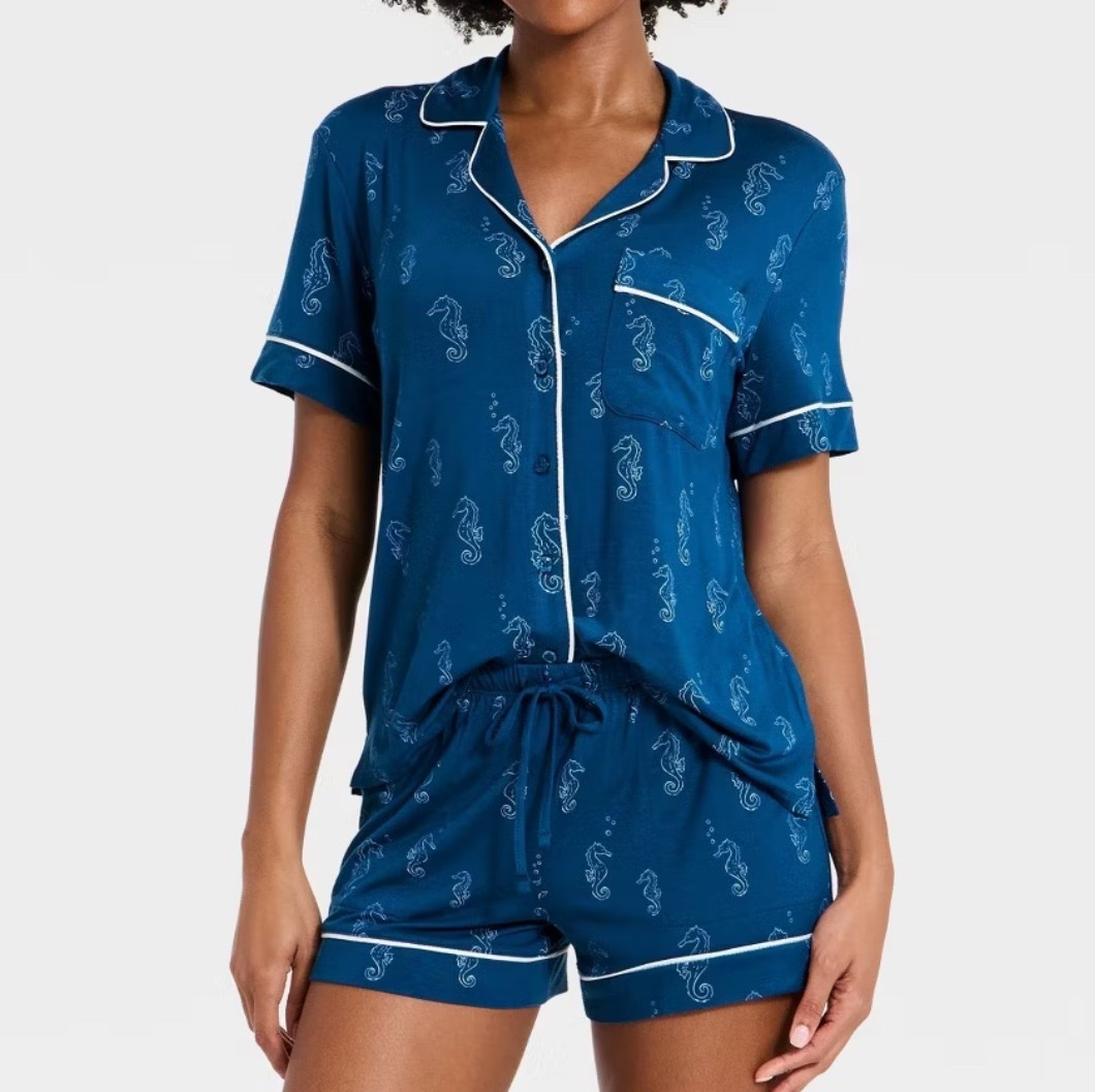 The comfiest PJ set 😍🧜🏼‍♀️ #pajamas #targetfind #target #pjs #momfinds #comfy

#LTKmomlife #LTKselfcare