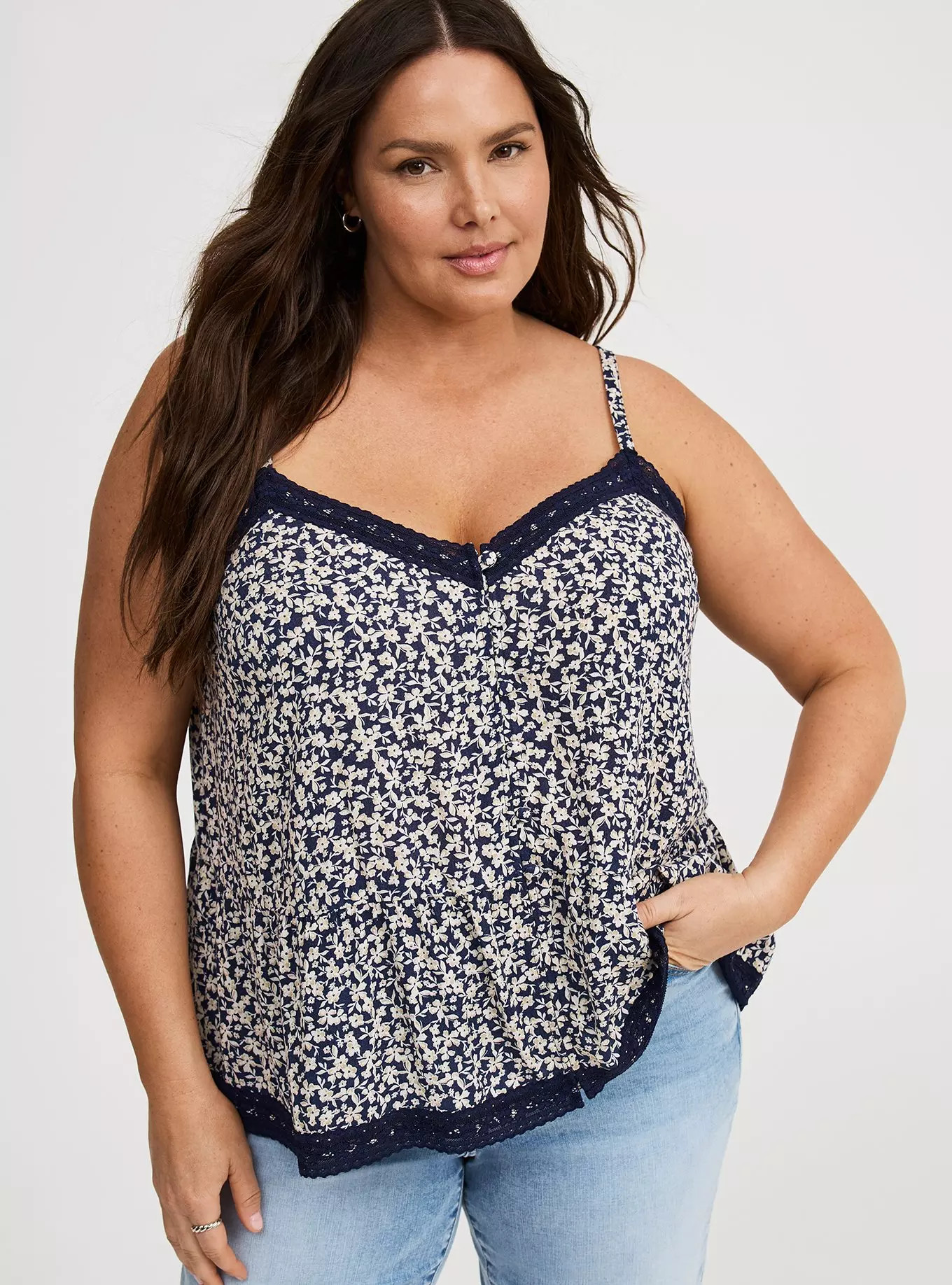 Crinkle Gauze Lace-Trim Tiered Cami | Torrid (US & Canada)