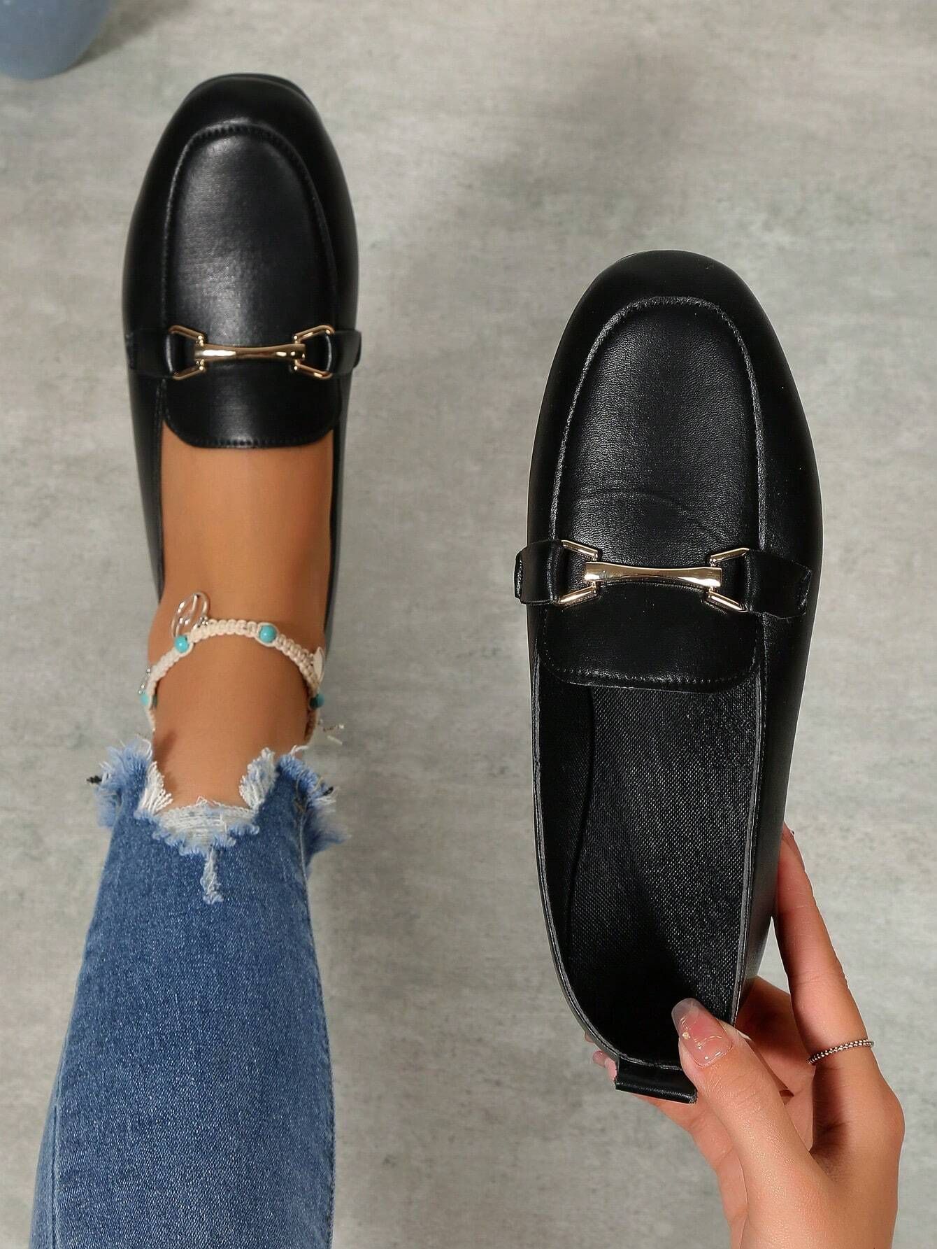 Women Metal Decor Flat Loafers, Elegant Outdoor Black Flat Shoes | SHEIN