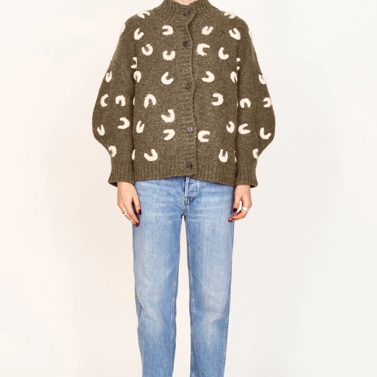 Cusco Croissant Cardigan in Olive/Ivory | MIRTH