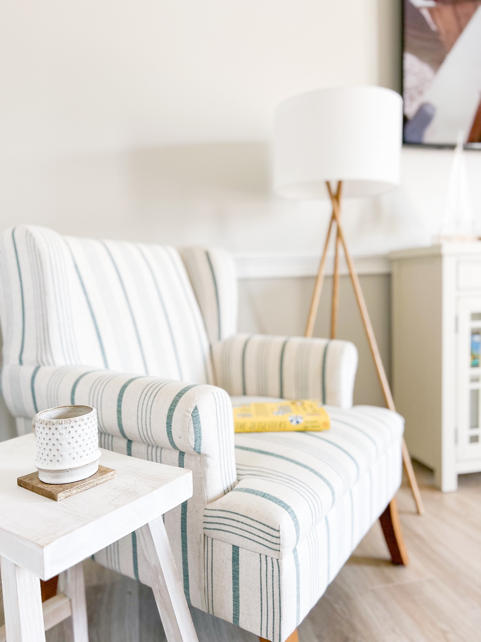 Classic Home Decor. Coastal Home Decor. 

#LTKhome