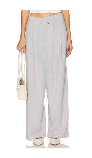 LIONESS La Mesa Pant in Grey. - size XS | Revolve Clothing (Global)