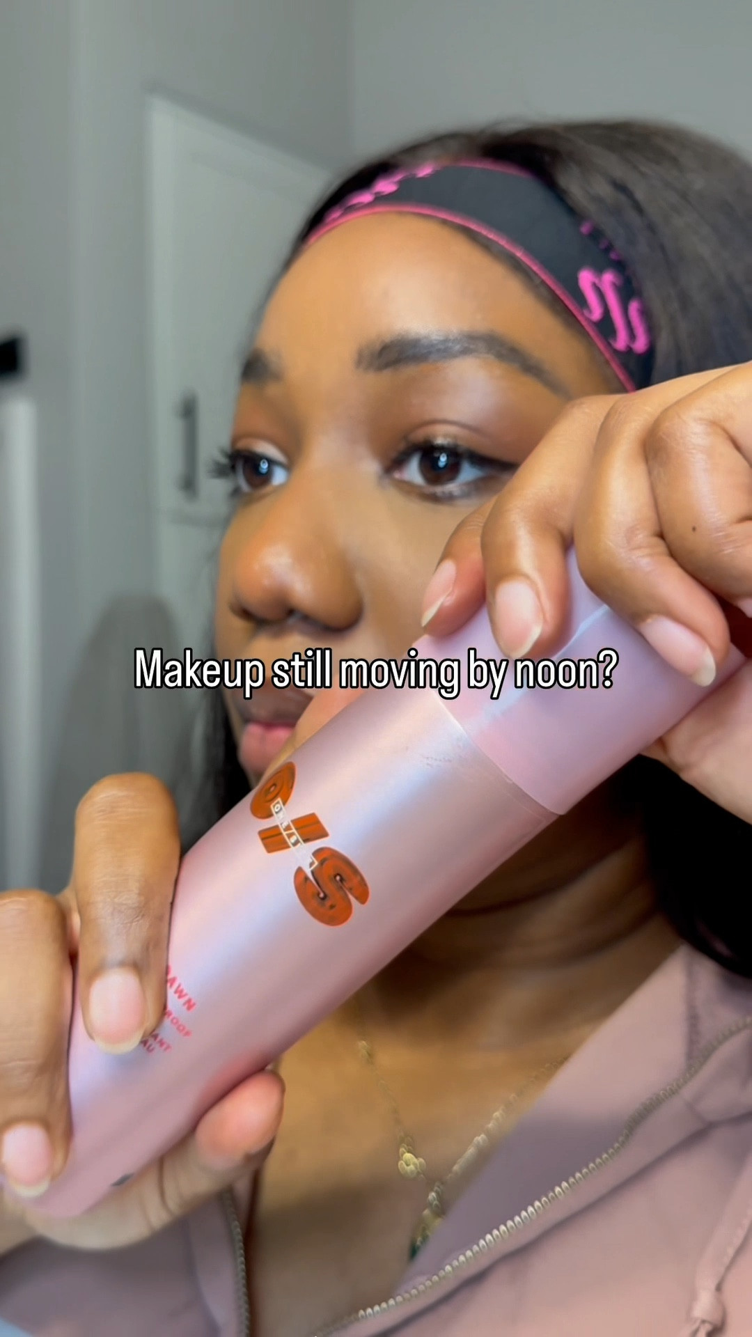 If your makeup’s still moving by noon… you’re doing it wrong 😩
Here’s how I actually get it to stay:
🔹 One/Size = grip
🔹 Charlotte Tilbury = blur

All products have been linked.

#LTKBeauty