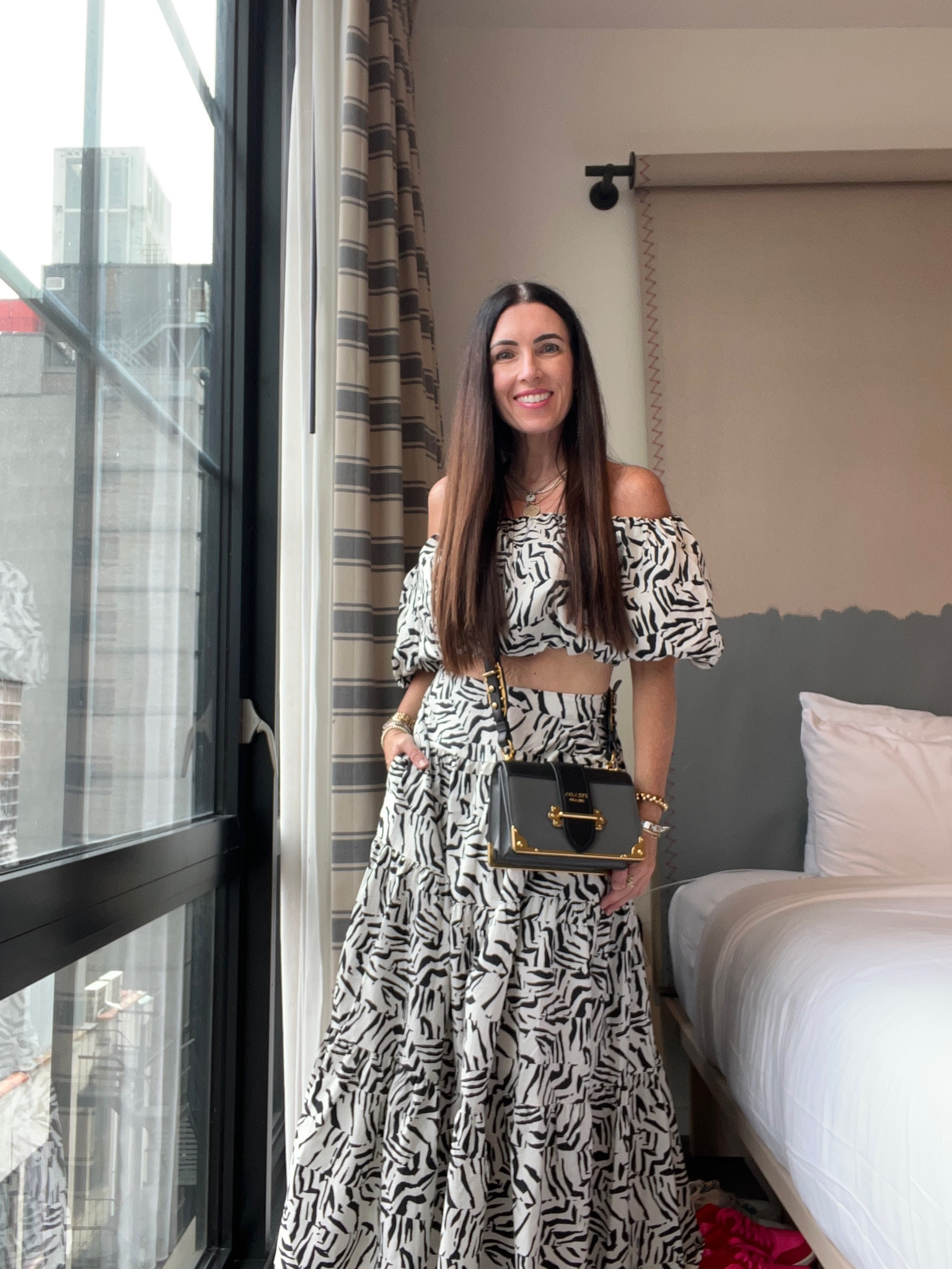 Must have set!  Size small in both  

#LTKxelfCosmetics #LTKFindsUnder50 #LTKOver40