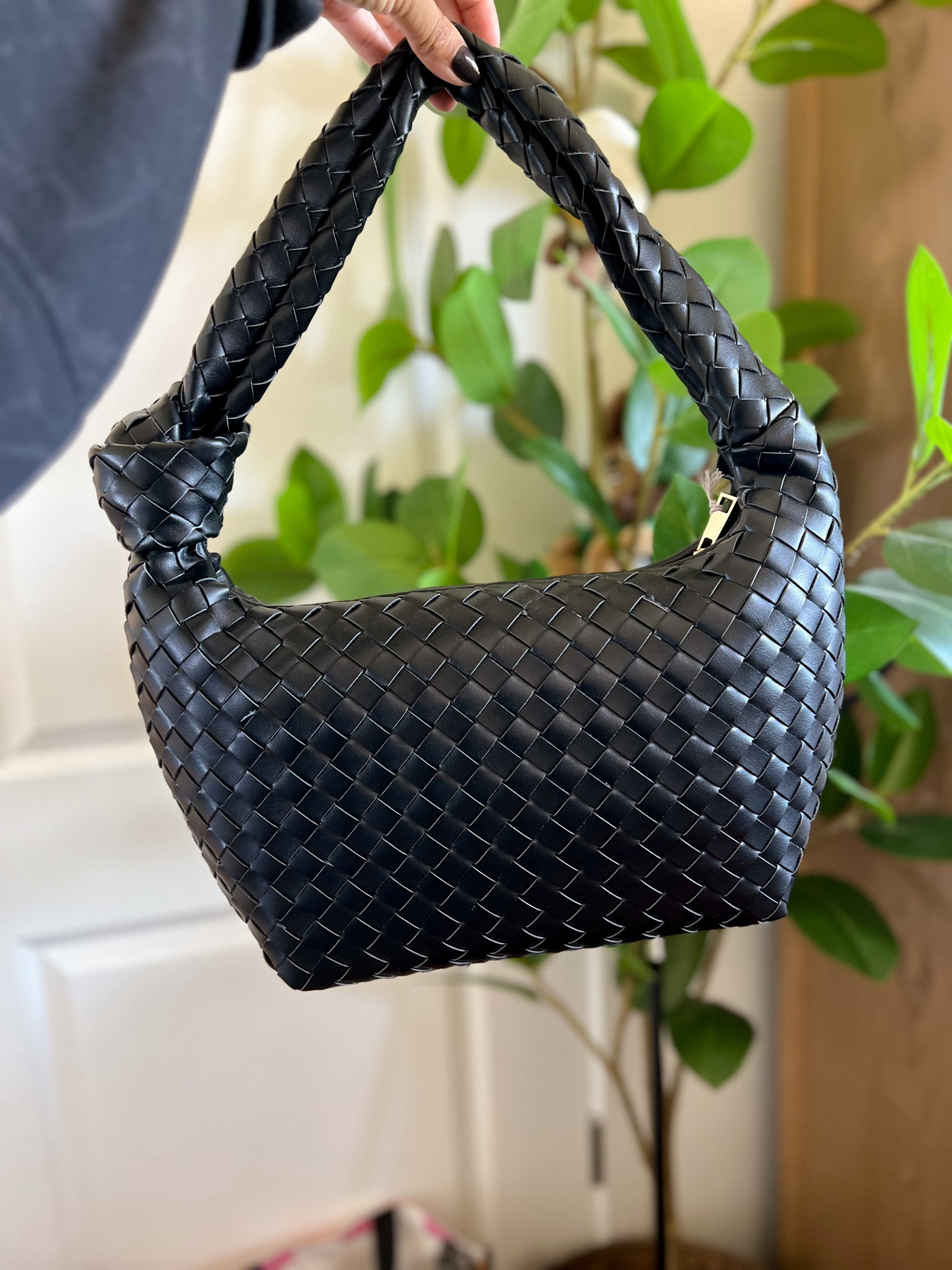 Slouchy handbag 

Target style, Target finds, Target fashion 

#LTKFindsUnder50 #LTKStyleTip #LTKItBag