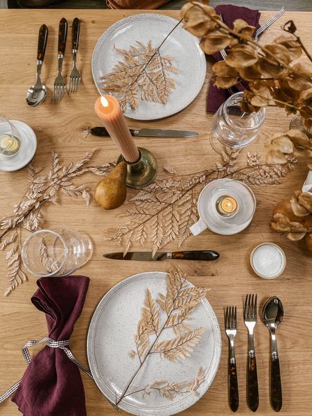 Last year’s relaxed, nature-inspired Thanksgiving tablescape inspo. 🍂Hoping to share more about this year’s design this week but in the meantime, you can find all the details in stories and my profile link! 

#mstarrdesign #thanksgiving #thanksgivingtable #tablescape #thanksgivingtablescape 

#LTKHoliday #LTKhome #LTKSeasonal