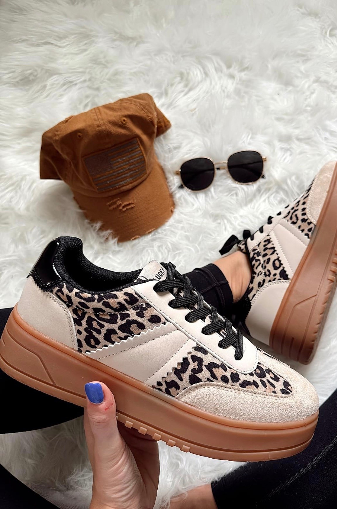 These shoes 😍 

#LTKootd #LTKdayinmylife #LTKmomlife