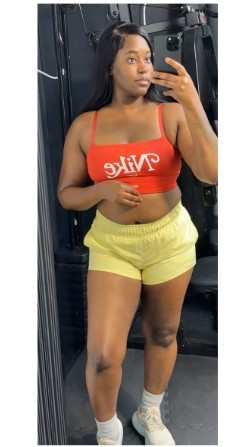 Serving strength and style 🏋🏽‍♀️ Bright colors make the best gym motivation! 

#LTKU #LTKActive #LTKMidsize