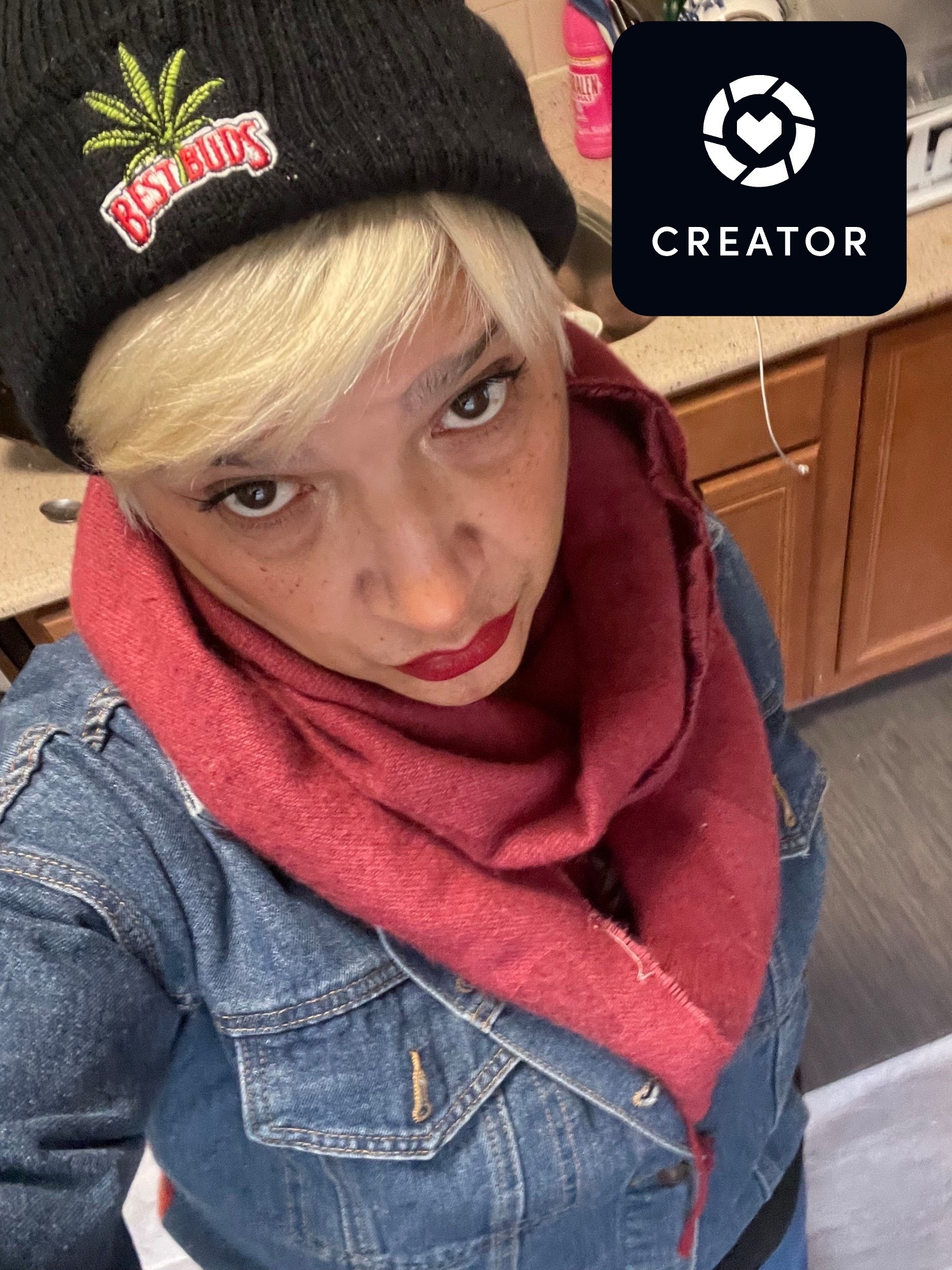 You gotta have a good jean jacket for the spring… this one is from the gap and I’ve had it for six years and counting love it #jeanjacket #spring #jackets 