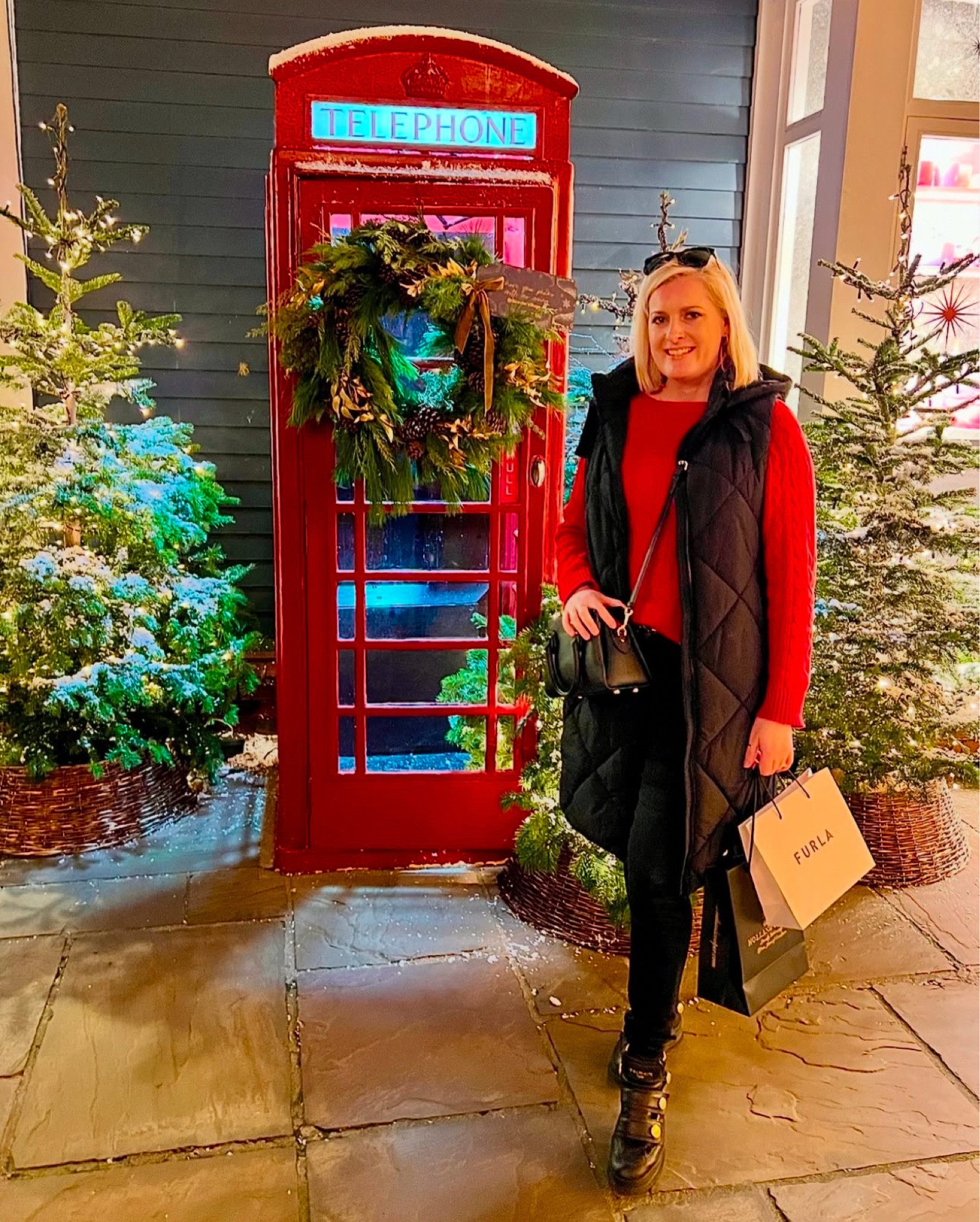 Hi everyone! It’s cold outside but it also gets hot inside the shops so this long line gilet is perfect for shopping. Available in black &amp; khaki. 

M&amp;S, marks and spencer, jacket, coat, puffa, body warmer, winter fashion, U.K. over 40. 


#LTKstyletip #LTKuk #LTKwinter