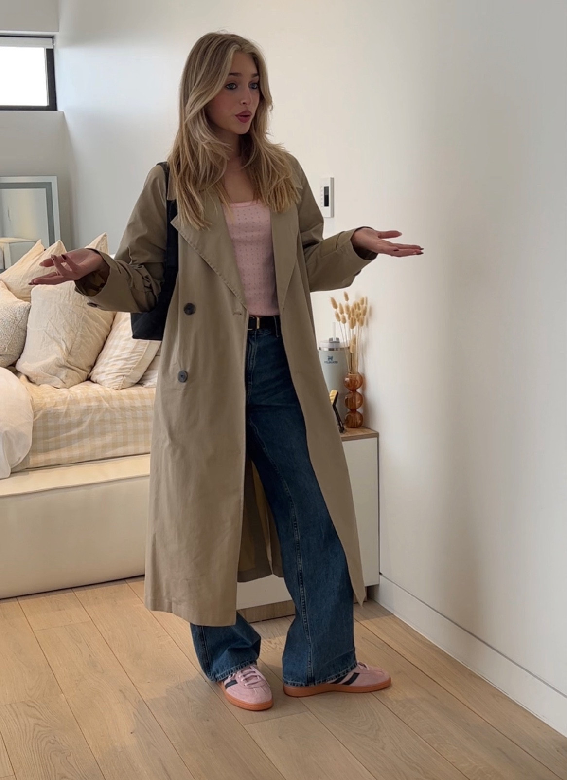 Perfect pop of pink🎀

Trench coat is old Zara, however I’ve linked some amazing alternatives! Pink top is from Steele but linked some cheaper just as cute options! Bag is vintage Gucci🫶🏼

#LTKU #LTKSeasonal #LTKstyletip