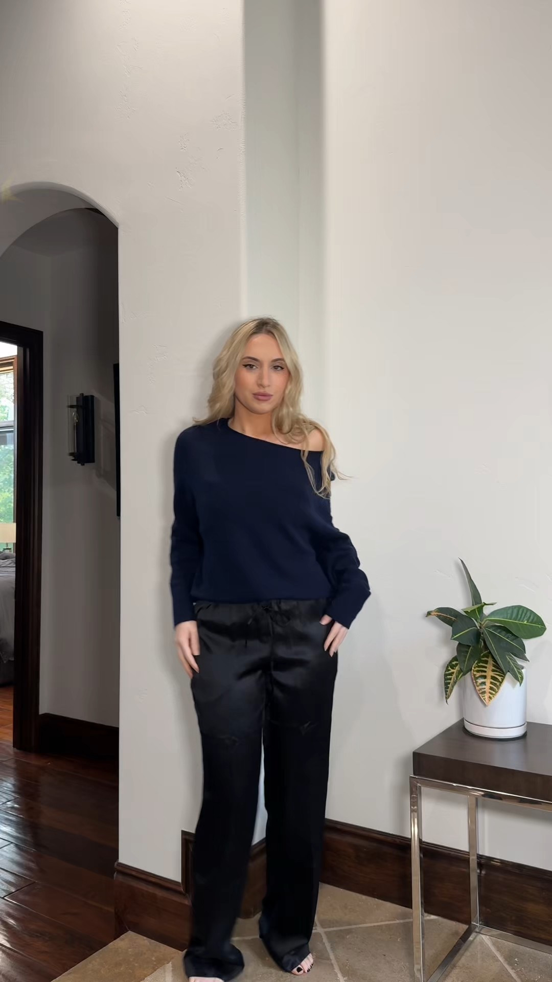 Cashmere + Silk 💙

#LTKFindsUnder100 #LTKSeasonal #LTKPetite