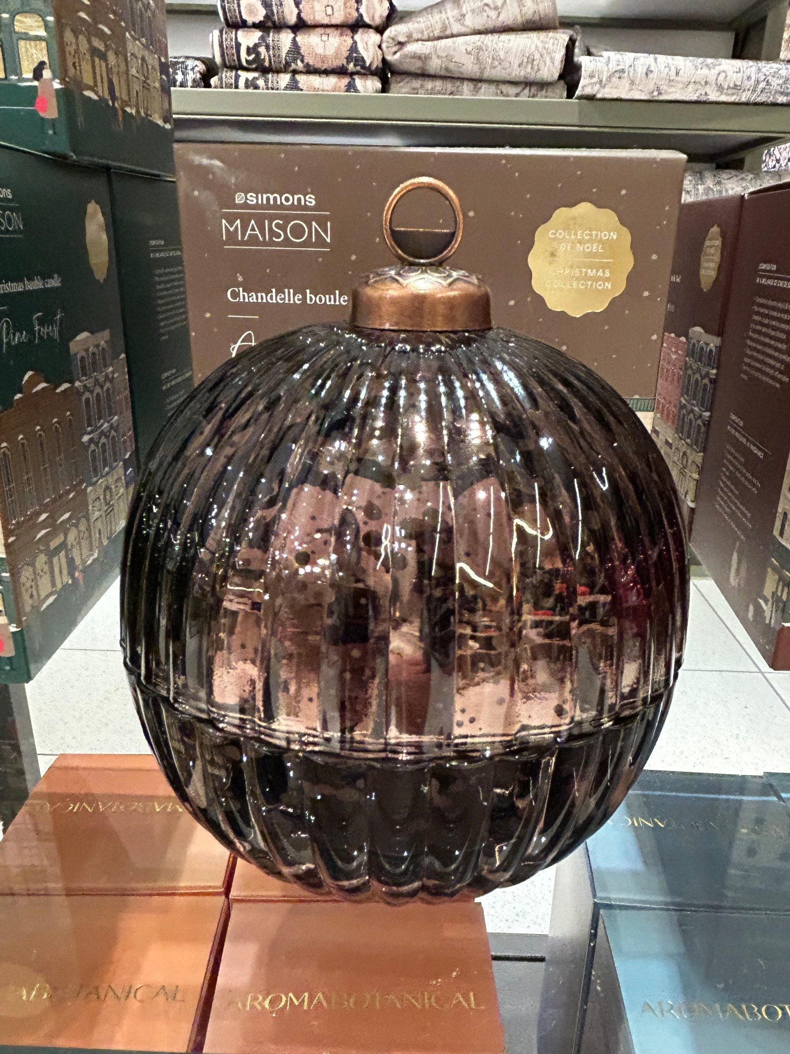 Christmas decor 
Christmas candles 

#LTKHome #LTKSeasonal #LTKHoliday